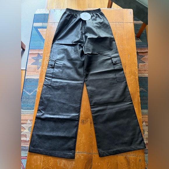 Lista Faux Leather Elastic Pocket Pants Black - Picture 7 of 10